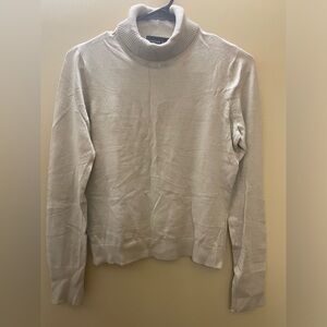 August Silk knits EUC turtle neck.